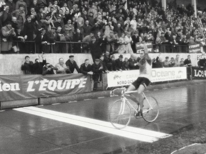 Eddy Merckx, belgický kanibal požíral soupeře všude a Roubaix nebylo vyjímkou