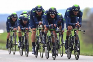 Movistar na trati týmové časovky na Tour de Romandie 2015