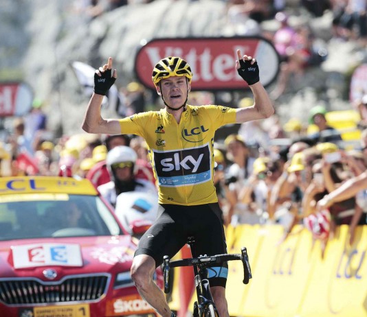 Froome vítězí v desáté etapě Tour de France 2015.