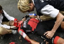 Zraněný Richie Porte - 9. etapa Tour de France 2017