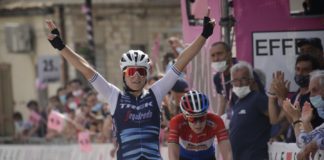Elisa Longo Borghini vítězí před Annou van der Breggen v 8. etapě Giro Rosa 2020